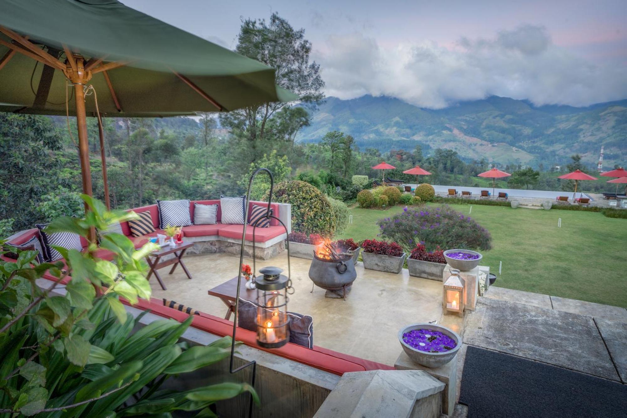 Madulkelle Tea And Eco Lodge Kandy Exterior photo